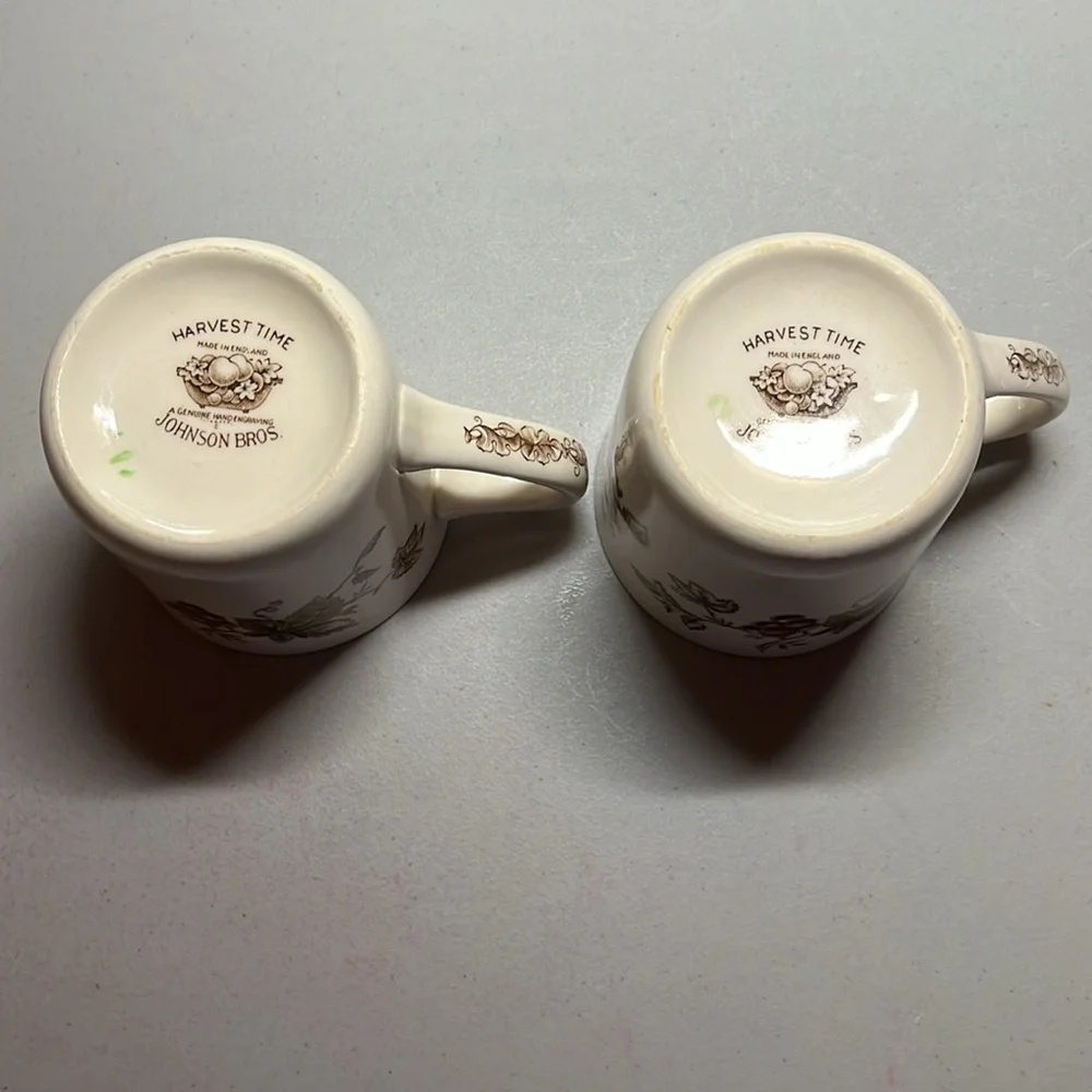 Harvest time ironstone mugs from England set of two